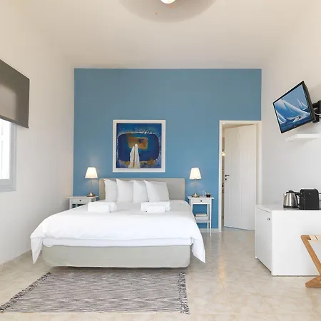 Bonatsa House Bed & Breakfast 4*