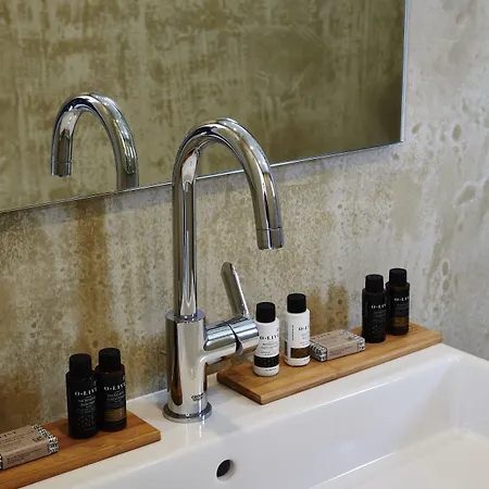 Bed & Breakfast Bonatsa House Kímolos