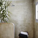 Bonatsa House 4*