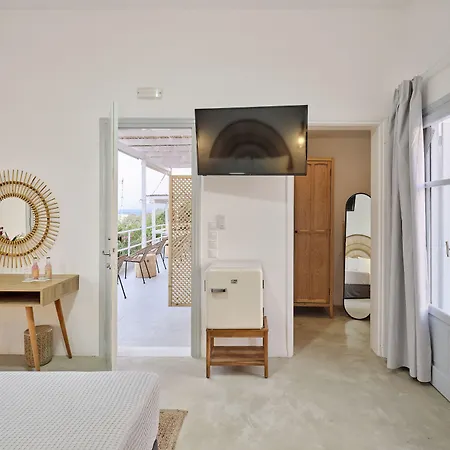 Bed and breakfast Bonatsa House Kímolos