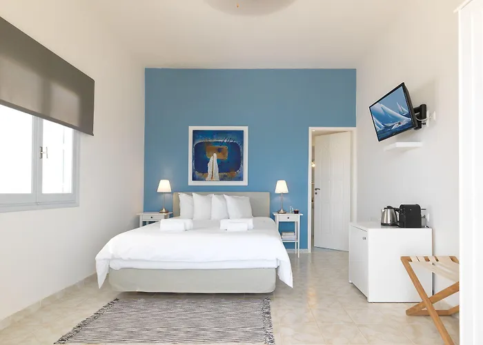 Bonatsa House Bed and Breakfast 4*