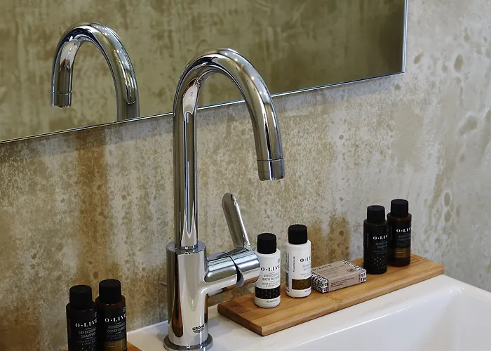 Bed and Breakfast Bonatsa House Κίμωλος